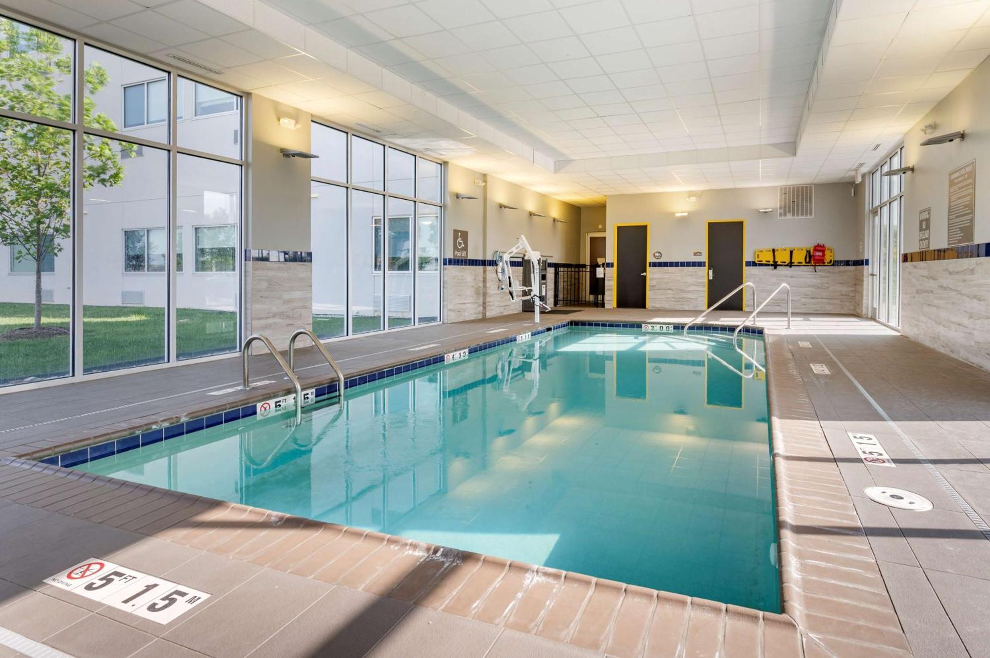 Glo Best Western Лексингтон Экстерьер фото